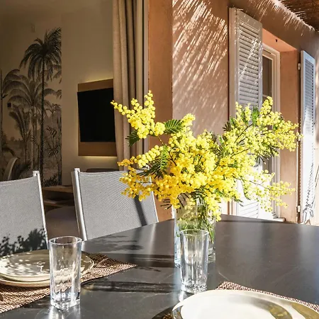 Apartmán St Tropez Et A Pied Escale De Charme - 3 *